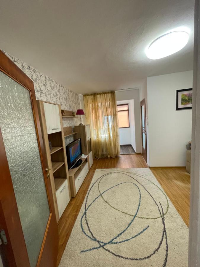 Garsoniera -Single Room 91 Bucarest Esterno foto